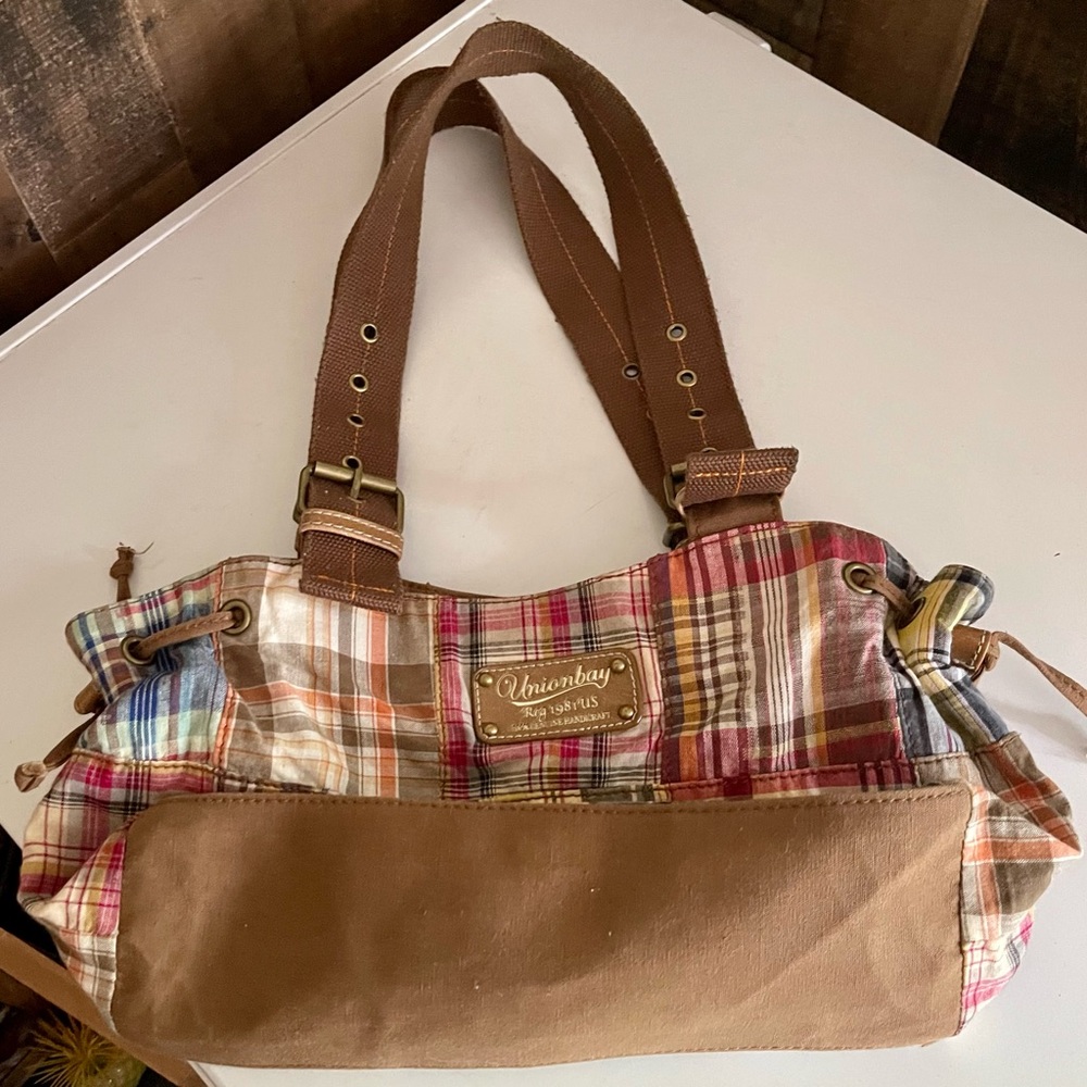 Unionbay pocketbook 100% Genuine Handicraft